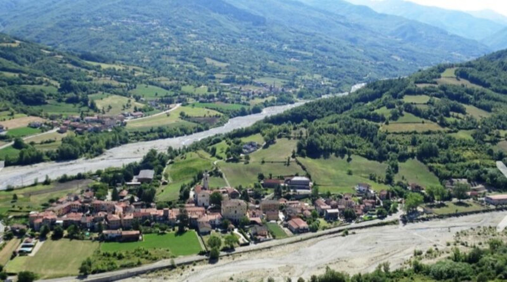 Clotilde, Manfredo e la Filanda. Una storia di Rocchetta