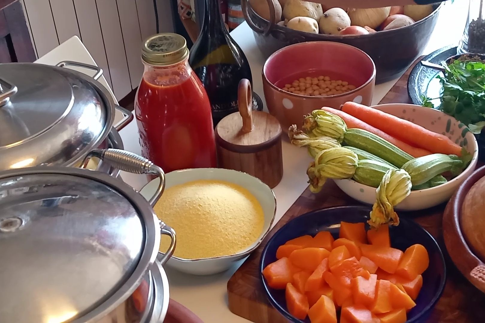 COUS COUS MAROCCHINO – Una videoricetta di HALIMA HAFID e SIMONA LERA
